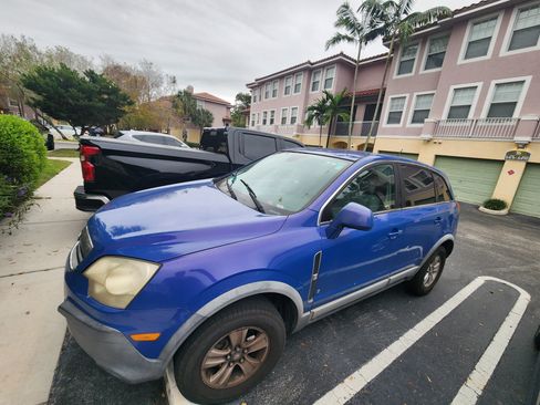Used 2008 Saturn Vue XE image 2