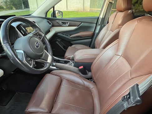 Used 2022 Subaru Ascent Touring w/ Popular Package #2A image 9