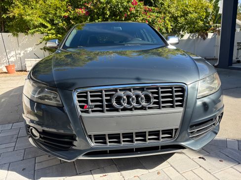Used 2010 Audi S4 Premium Plus image 2