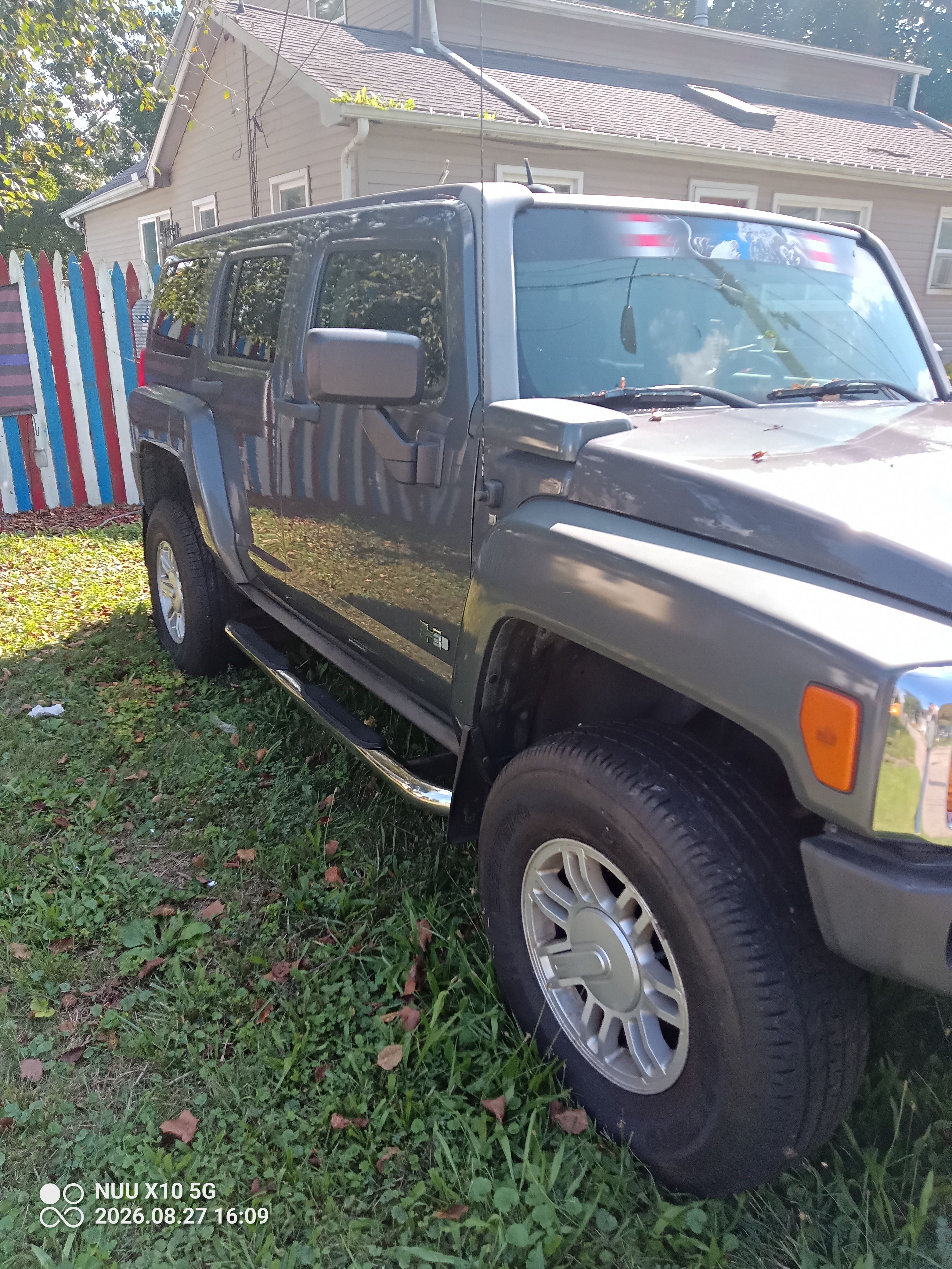 Used 2008 HUMMER H3 AWD/4WD image 5