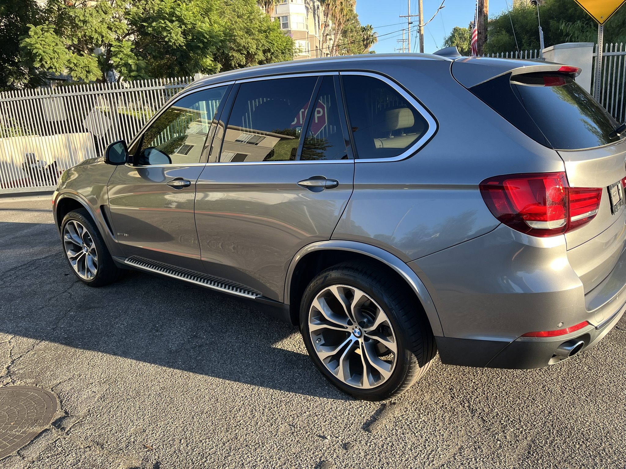 Used 2017 BMW X5 sDrive35i RWD image 4