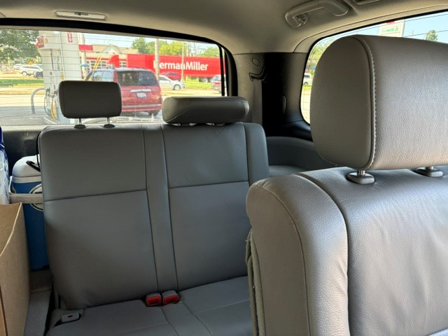 Used 2016 Toyota Sequoia SR5 w/ Premium Package AWD/4WD image 5