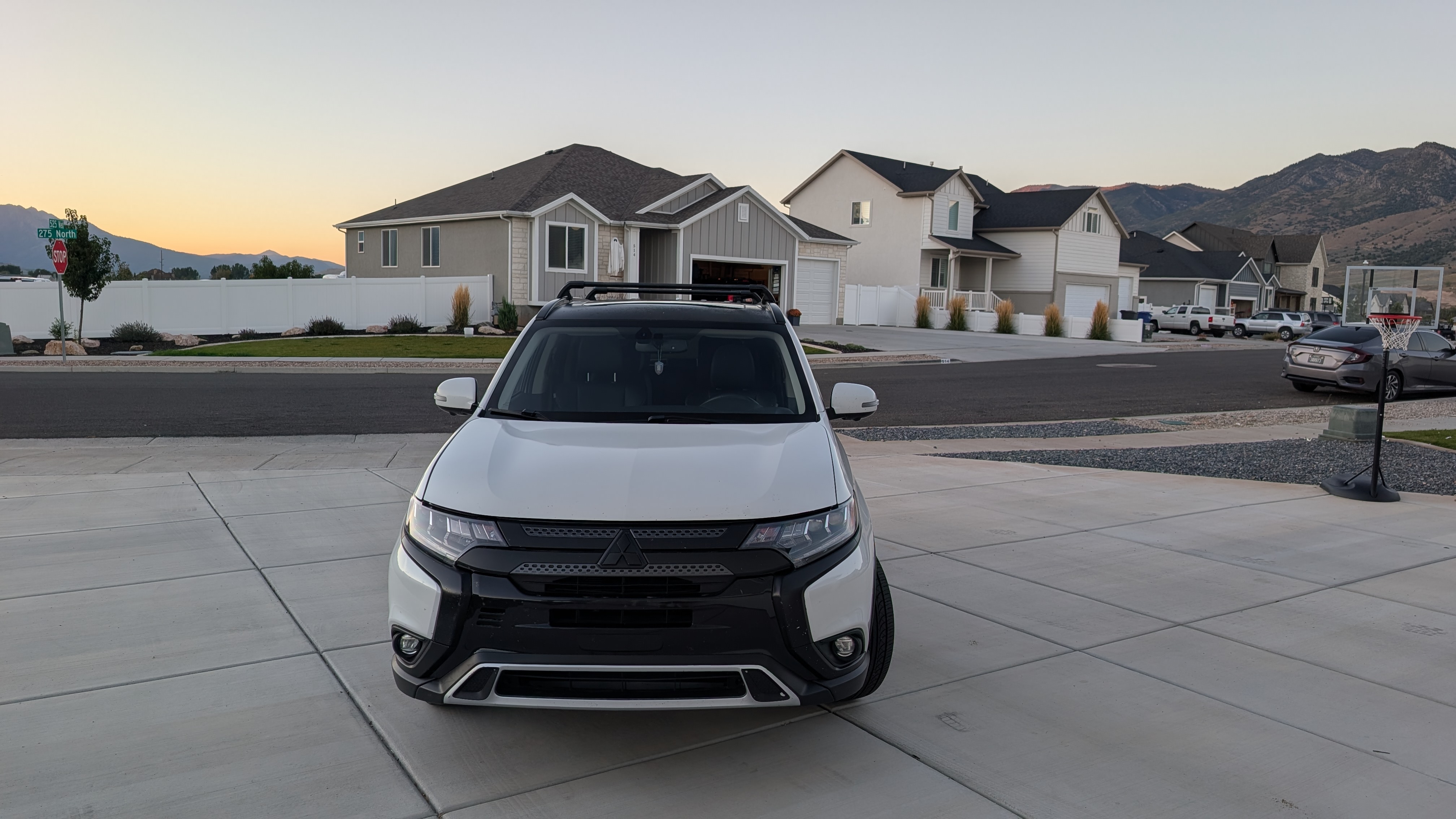 Used 2019 Mitsubishi Outlander GT AWD/4WD image 2