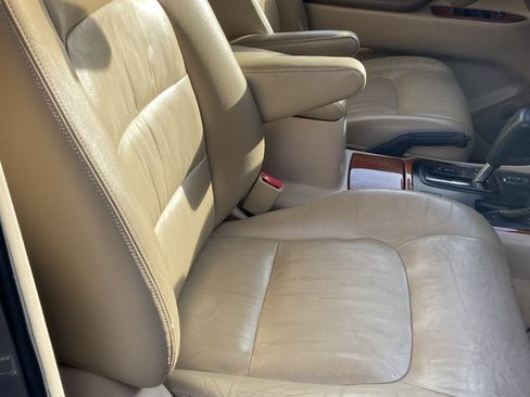 Used 1999 Lexus LX 470 4WD image 8