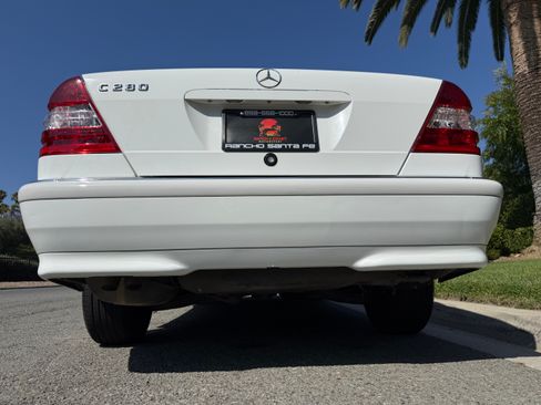 Used 1998 Mercedes-Benz C 280 Sedan image 15