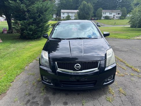 Used 2012 Nissan Sentra 2.0 SR w/ Special Edition Pkg FWD image 10
