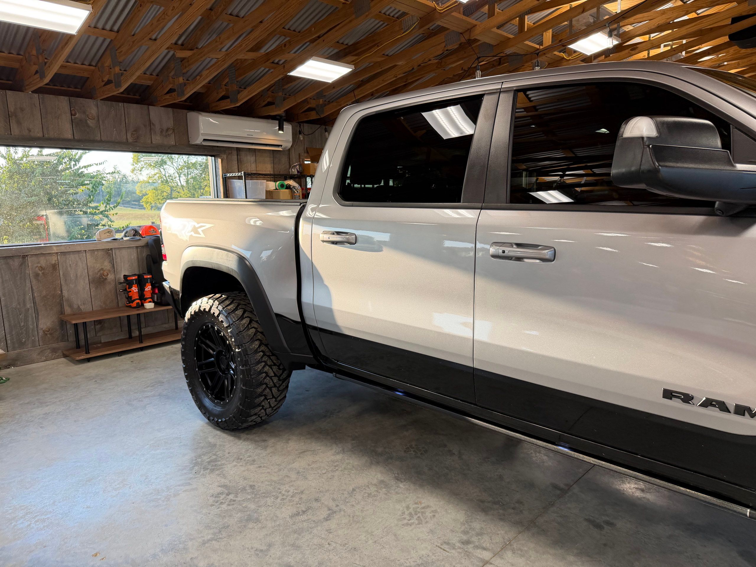 Used 2022 RAM 1500 TRX w/ TRX Level 2 Equipment Group AWD/4WD image 19