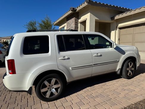 Used 2012 Honda Pilot Touring image 2