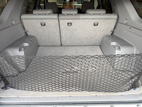 Used 2006 Toyota 4Runner SR5 AWD/4WD image 16