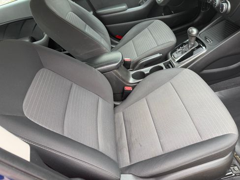 Used 2017 Kia Forte LX w/ LX Popular Package FWD image 9