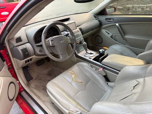 Used 2004 INFINITI G35 Coupe w/ Premium Pkg image 11