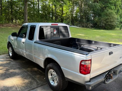 Used 2005 Ford Ranger XLT RWD image 6