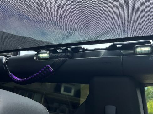 Used 2022 Ford Bronco Badlands image 12