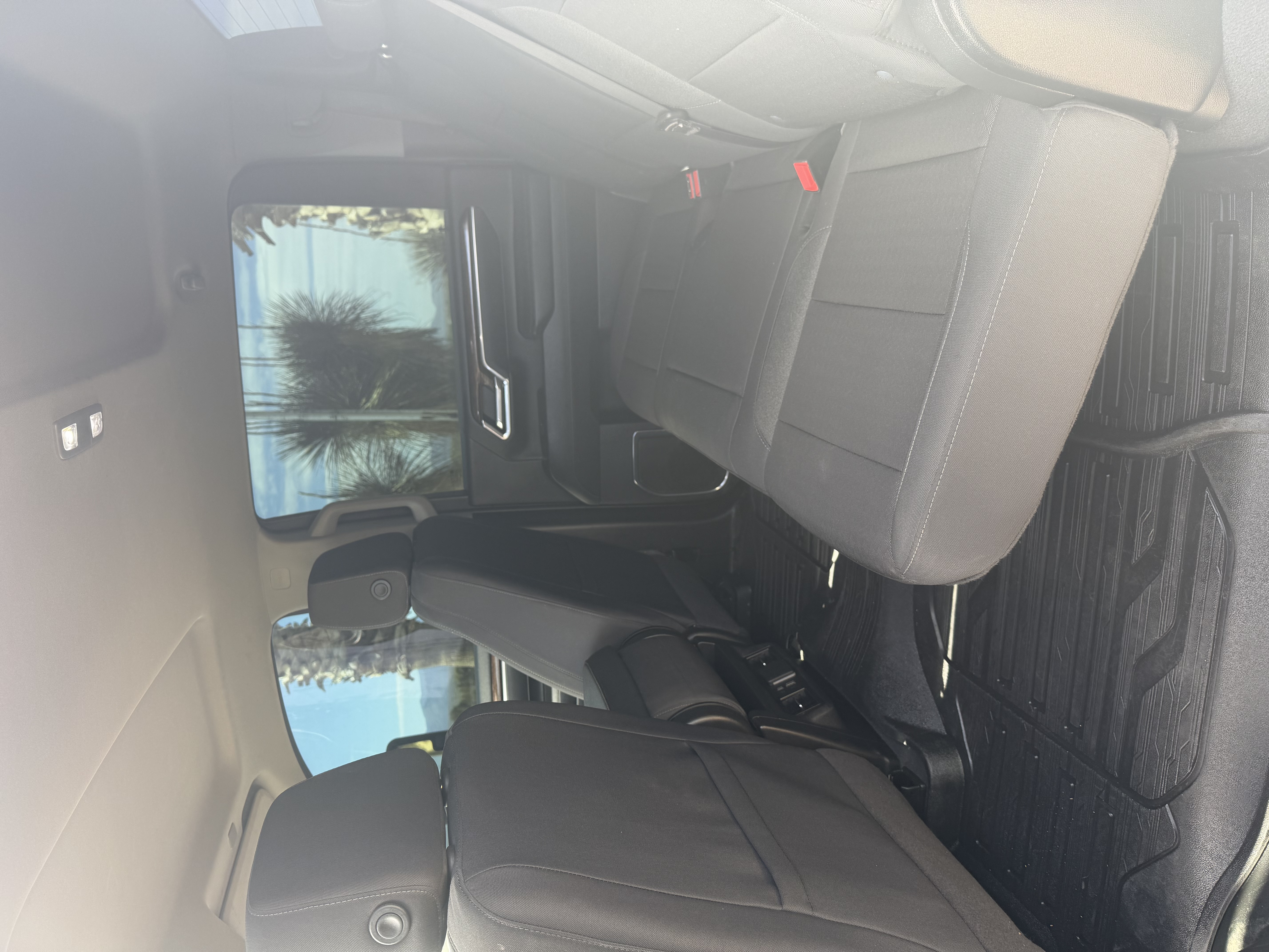 Used 2025 GMC Sierra 3500 SLE AWD/4WD image 8