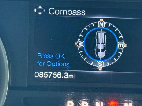 Used 2017 Ford F150 XLT w/ Equipment Group 302A Luxury AWD/4WD image 11