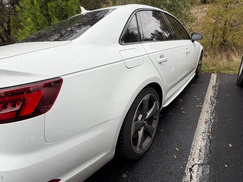 Used 2019 Audi S4 Premium Plus w/ Premium Plus Package image 5