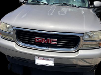 Used 2005 GMC Yukon SLT w/ SLT Preferred Equipment Group