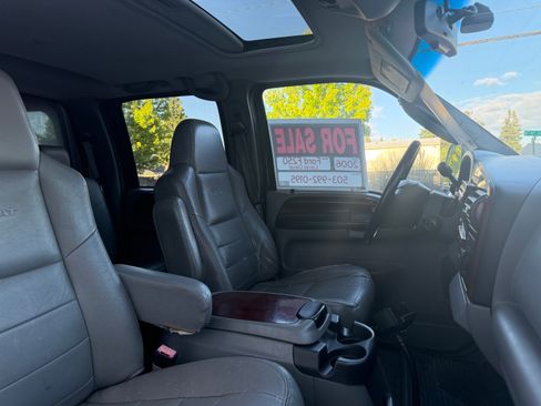 Used 2007 Ford F250 4x4 Crew Cab Super Duty image 11