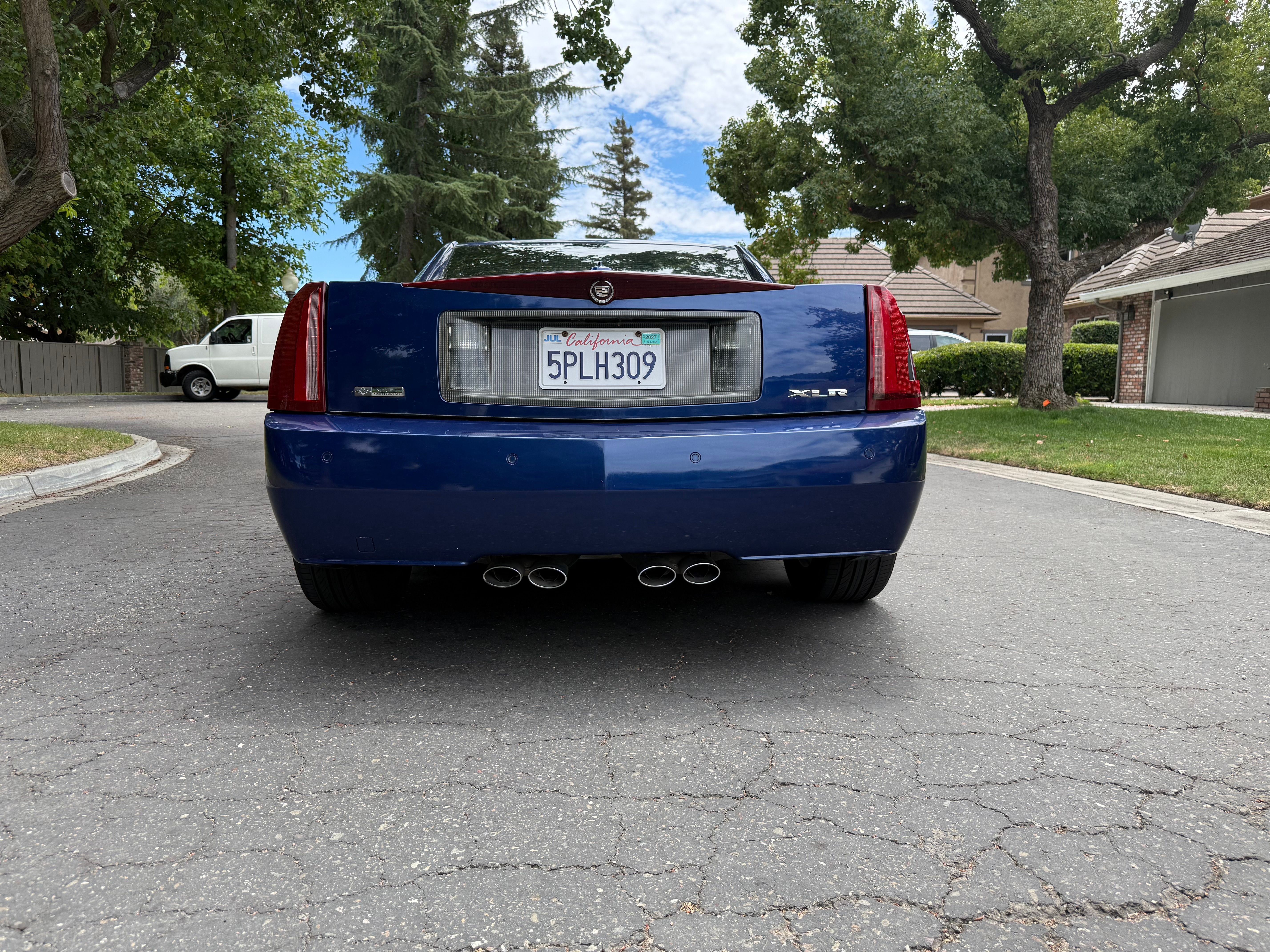 Used 2004 Cadillac XLR RWD image 5
