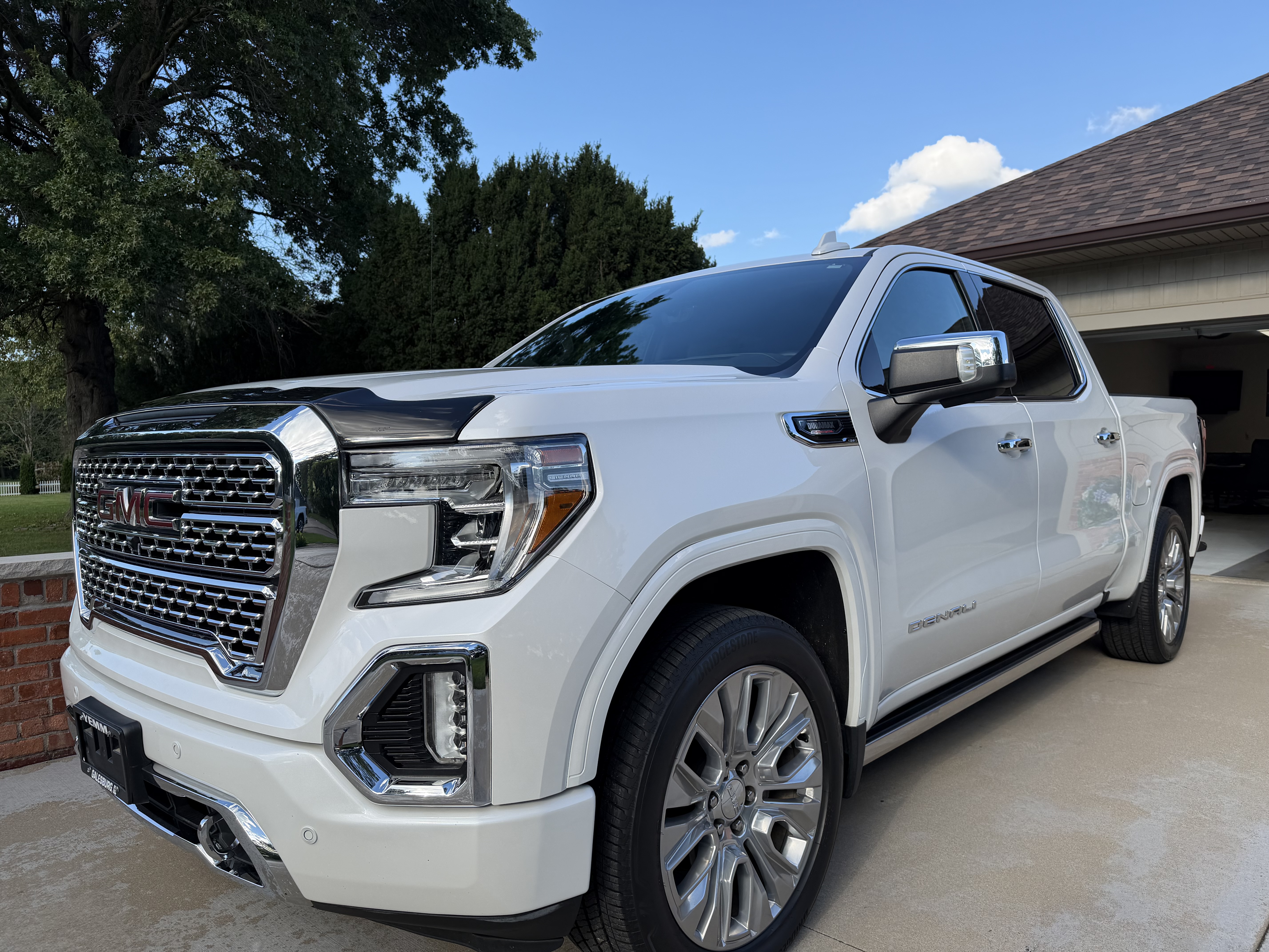 Used 2020 GMC Sierra 1500 Denali w/ Denali Ultimate Package AWD/4WD image 2