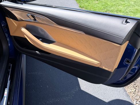 Used 2023 BMW M8 Competition w/ M Carbon Exterior Package AWD/4WD image 10