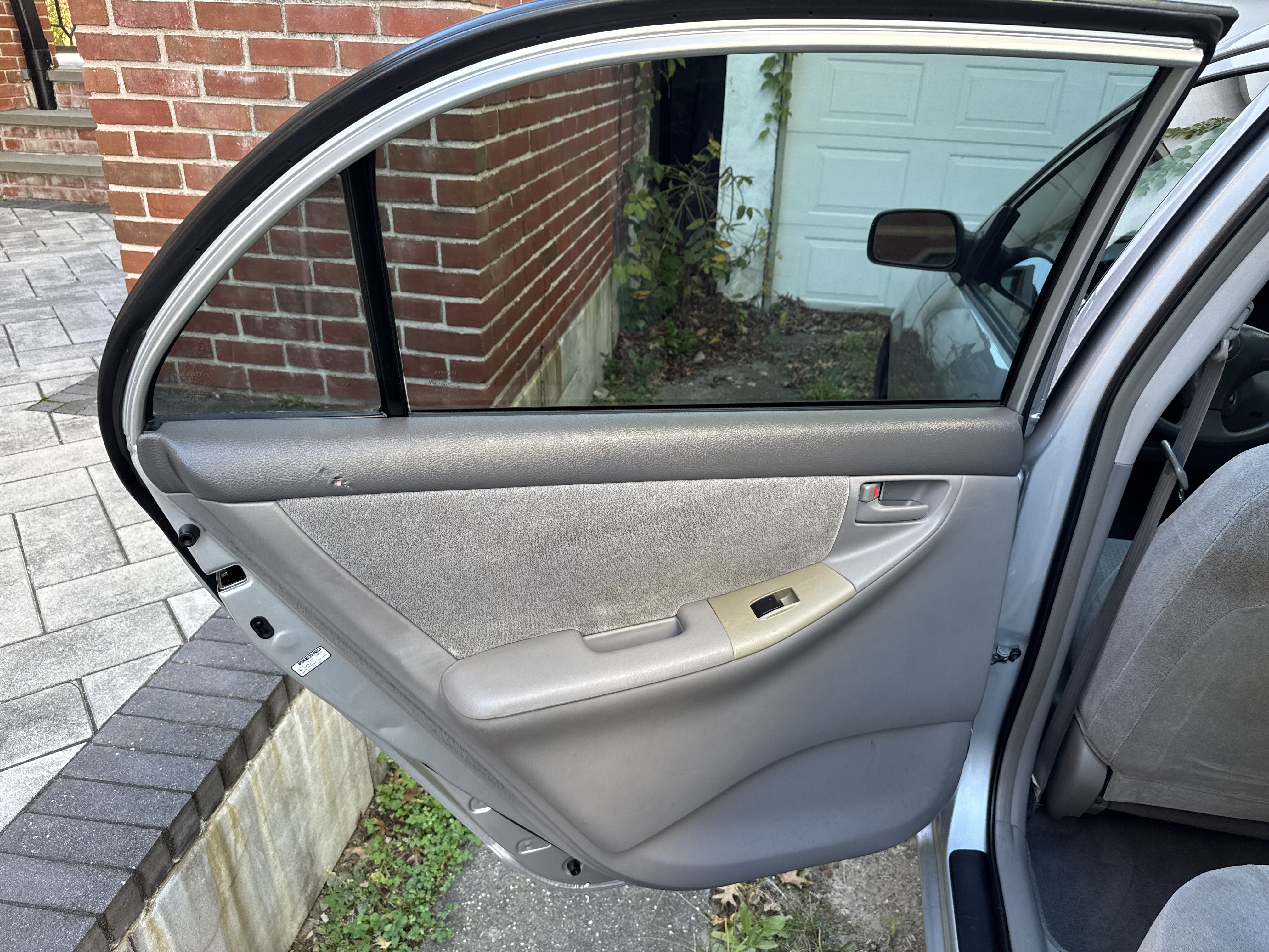 Used 2006 Toyota Corolla CE FWD image 16