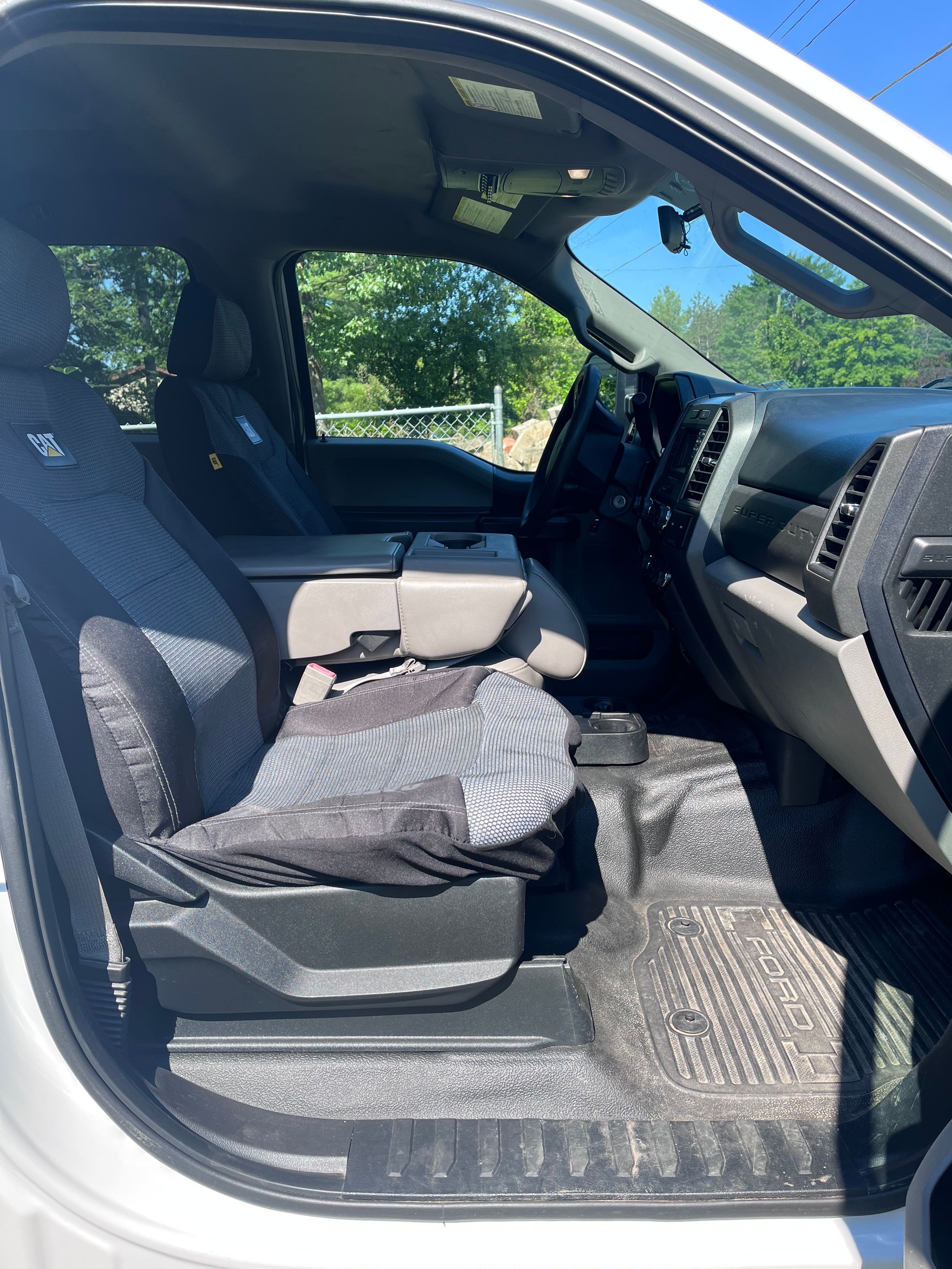 Used 2019 Ford F250 XL w/ Power Equipment Group AWD/4WD image 9