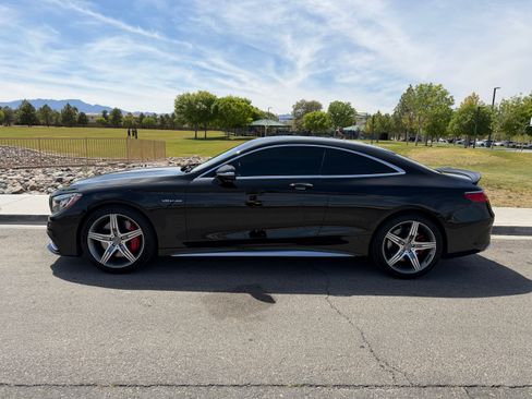 Used 2016 Mercedes-Benz S 63 AMG 4MATIC Coupe image 2