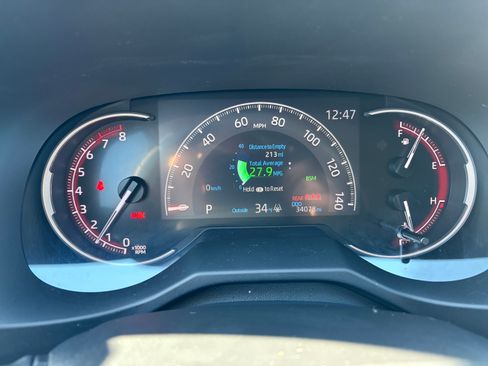 Used 2021 Toyota RAV4 TRD Off-Road image 15