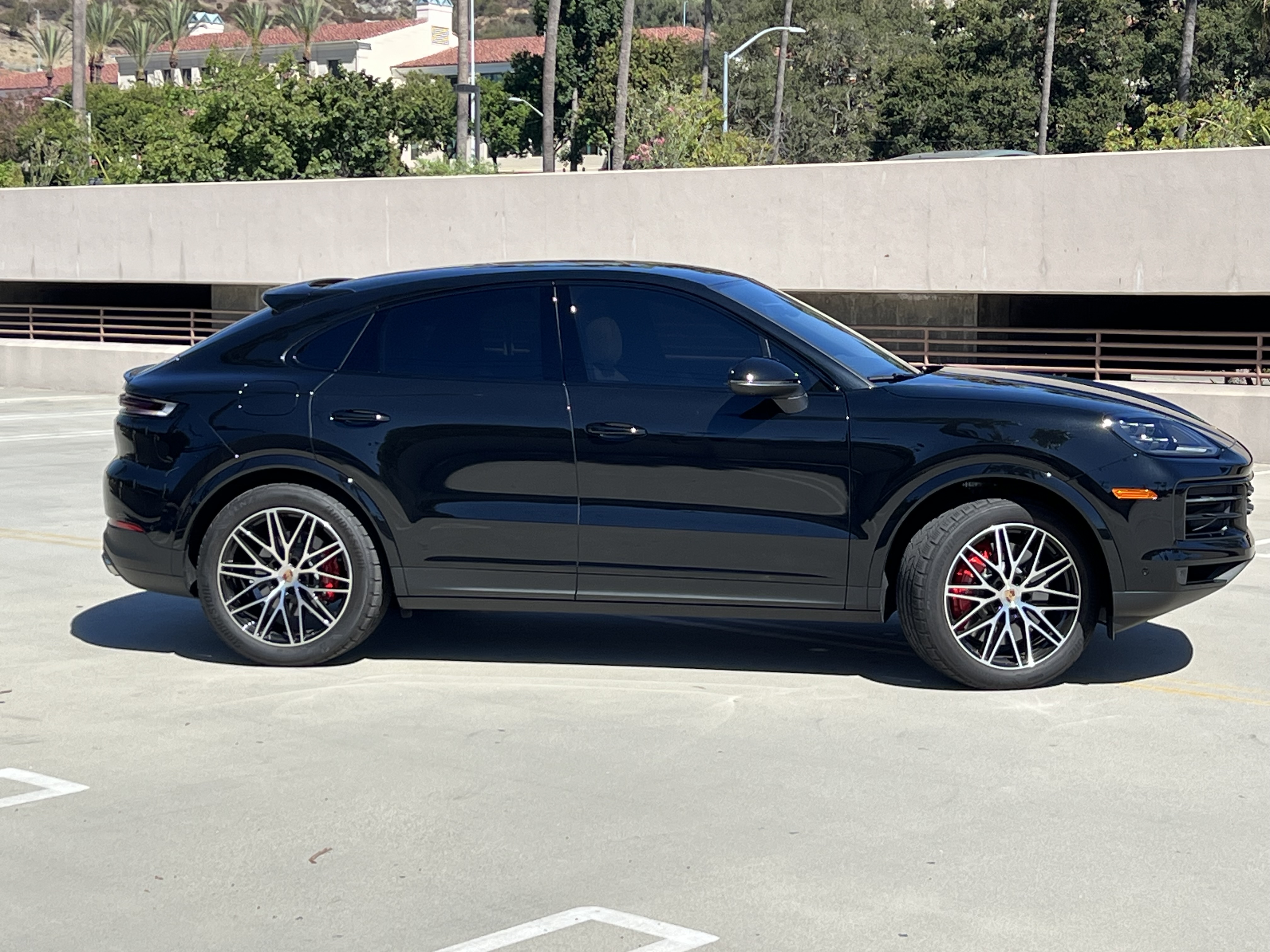Used 2026 Porsche Cayenne S AWD/4WD image 2