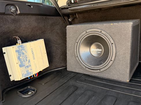 Used 2012 Land Rover Range Rover Sport HSE image 11