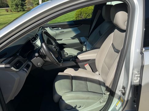 Used 2014 Cadillac XTS Luxury FWD image 11