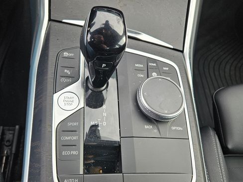 Used 2022 BMW 330i xDrive Sedan w/ Premium Package 2 image 12