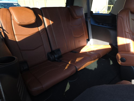 Used 2018 Cadillac Escalade Luxury w/ LPO, Radiant Package AWD/4WD image 9
