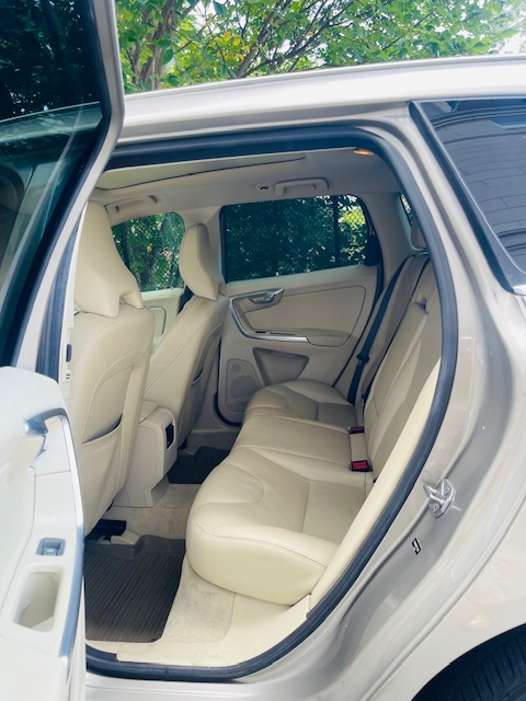 Used 2015 Volvo XC60 T5 Platinum FWD image 5