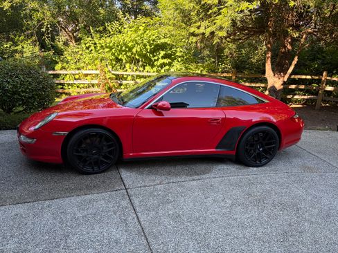 Used 2007 Porsche 911 Targa 4 AWD/4WD image 2