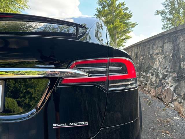 Used 2020 Tesla Model X Performance AWD/4WD image 6
