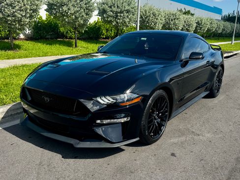 Used 2018 Ford Mustang GT w/ GT Performance Package RWD image 1