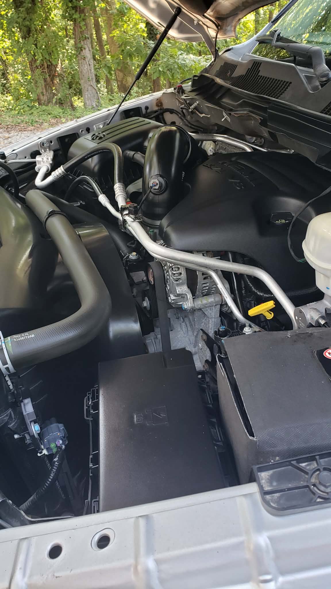Used 2014 RAM 1500 Sport RWD image 9