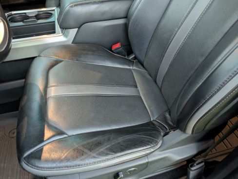 Used 2019 Ford F350 Platinum w/ Platinum Ultimate Package image 15