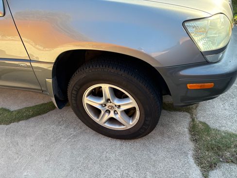 Used 2001 Lexus RX 300 image 12