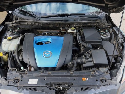 Used 2013 MAZDA MAZDA3 i Touring image 22