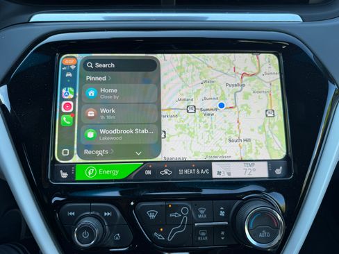 Used 2018 Chevrolet Bolt Premier w/ Driver Confidence II Package FWD image 15