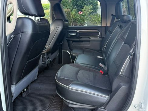 Used 2022 RAM 3500 Laramie AWD/4WD image 16