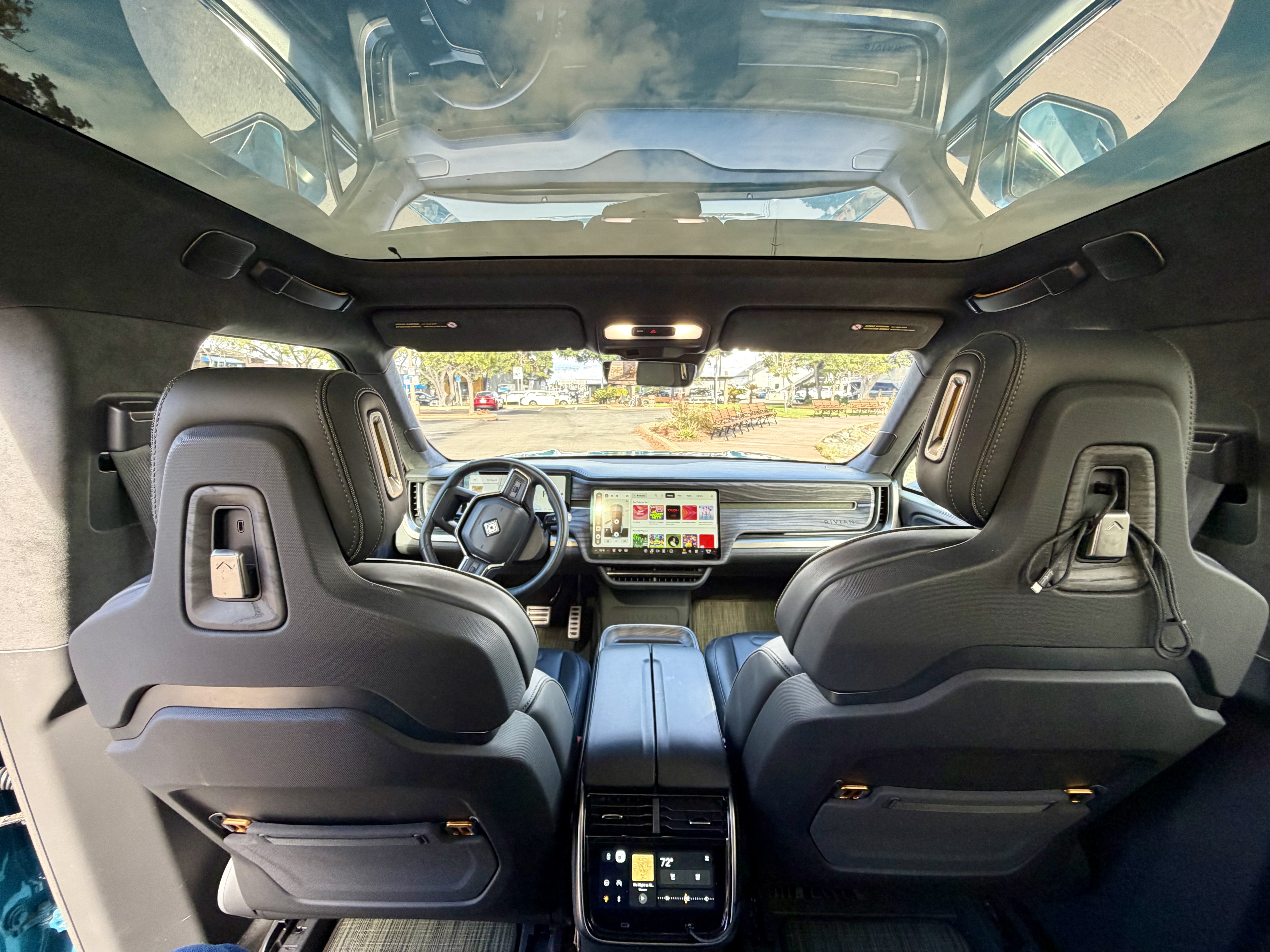 Used 2022 Rivian R1S Launch Edition Quad AWD/4WD image 15