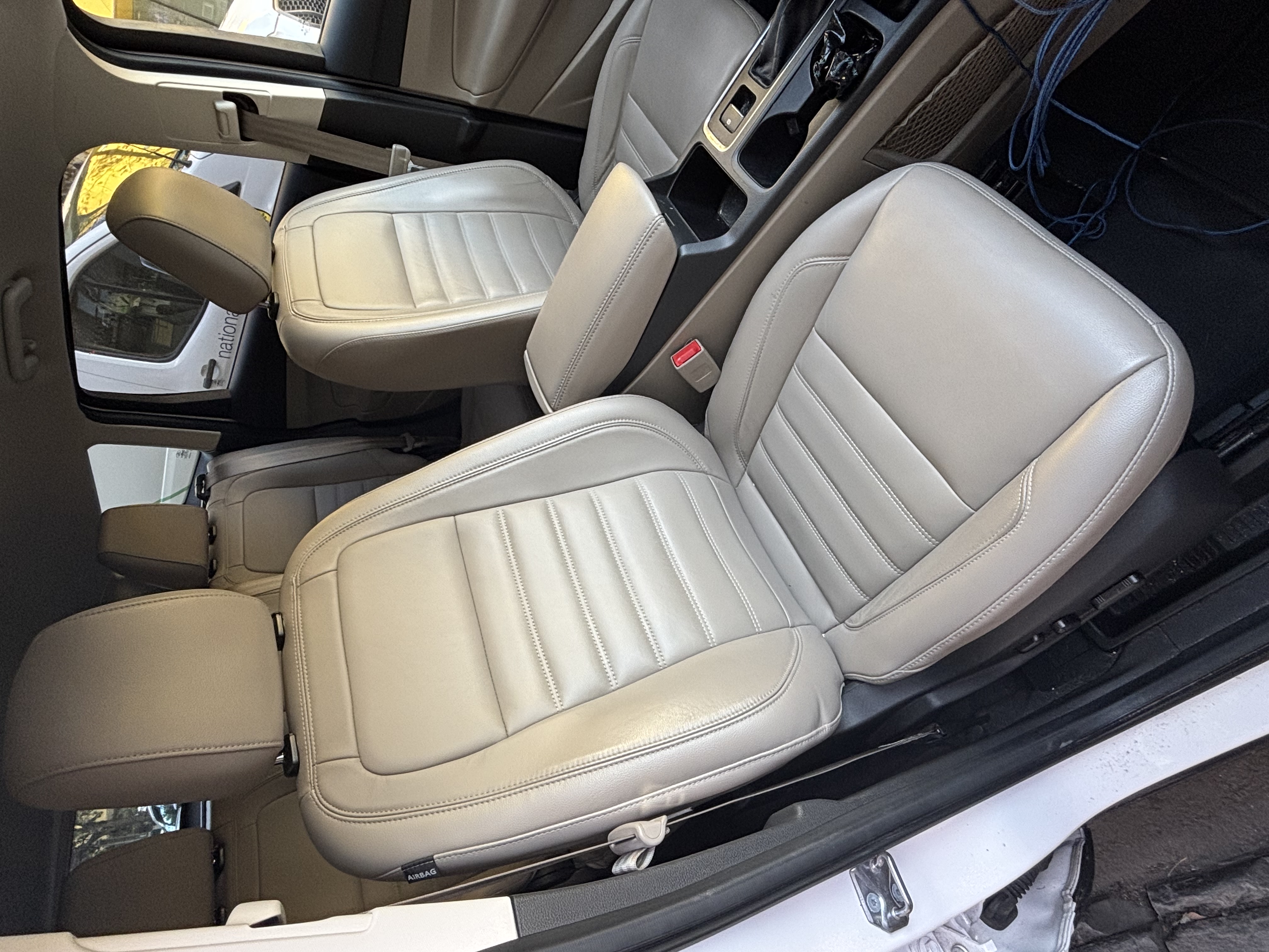 Used 2018 Ford Escape Titanium AWD/4WD image 9