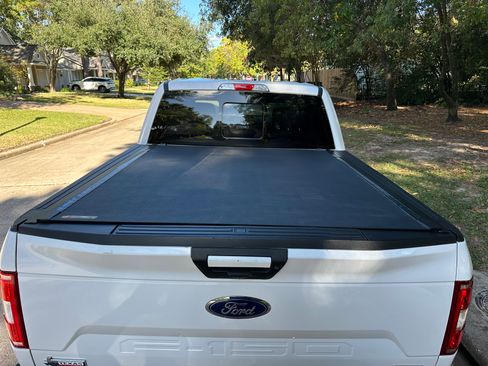 Used 2018 Ford F150 XLT w/ Equipment Group 302A Luxury image 22