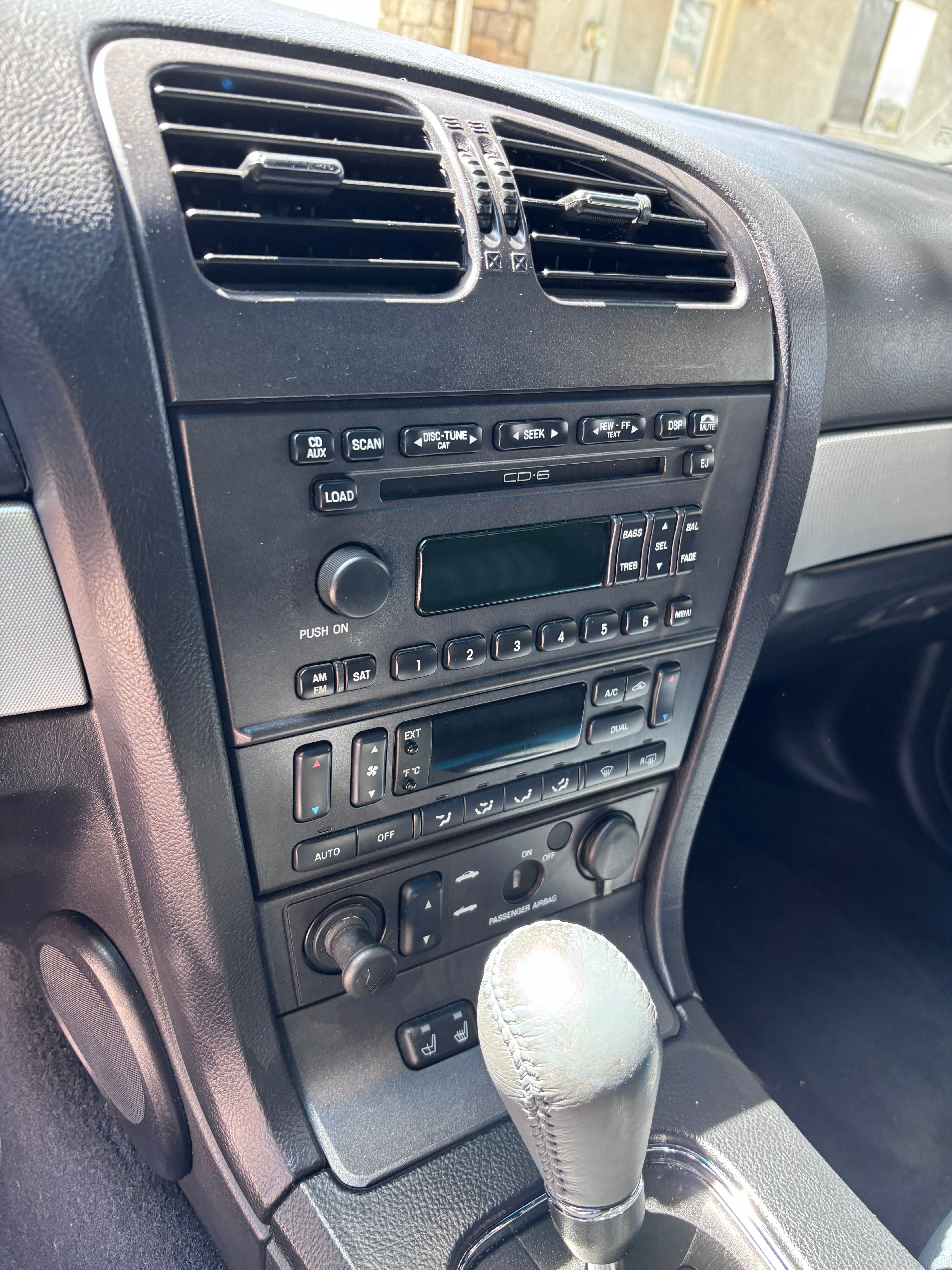 Used 2005 Ford Thunderbird RWD image 11