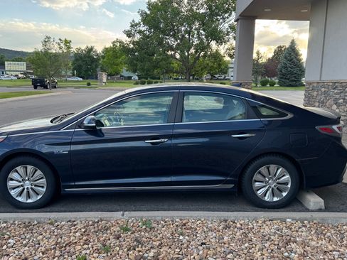 Used 2017 Hyundai Sonata SE image 5