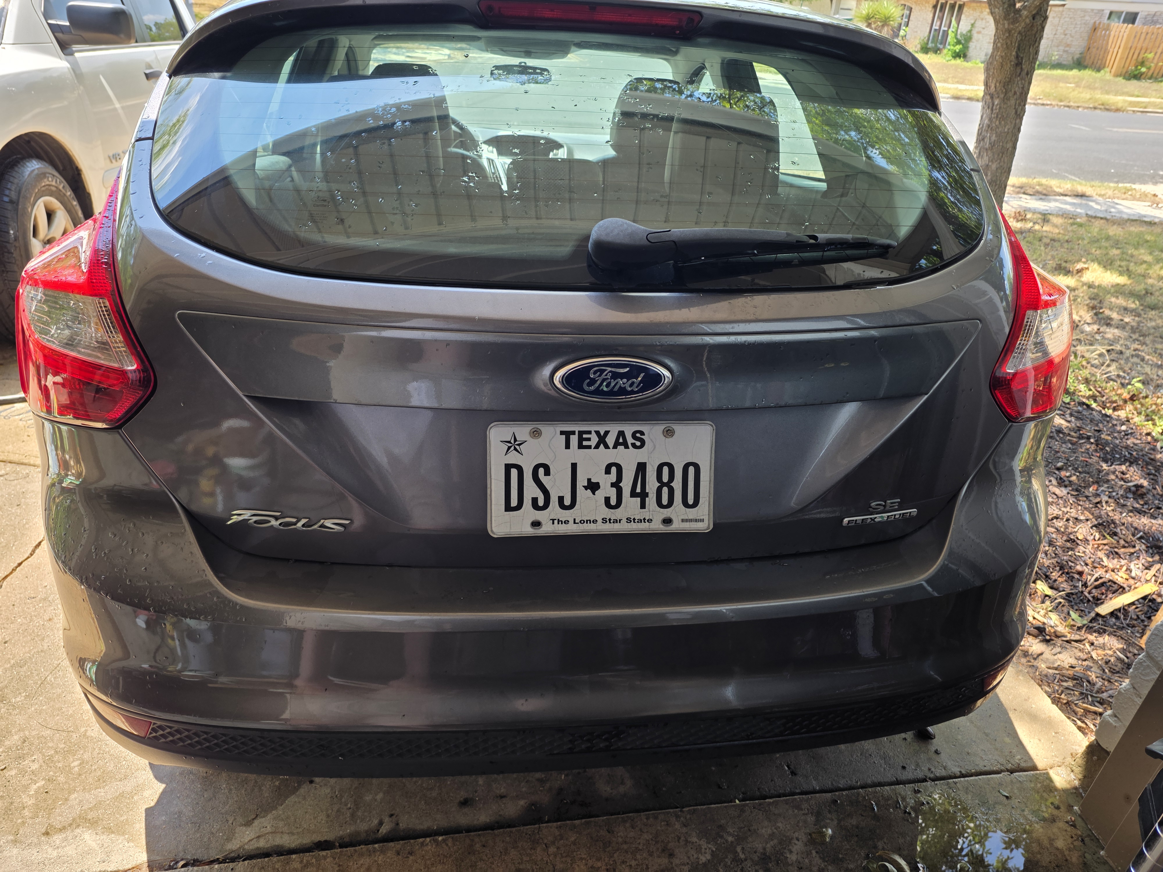 Used 2013 Ford Focus SE FWD image 12